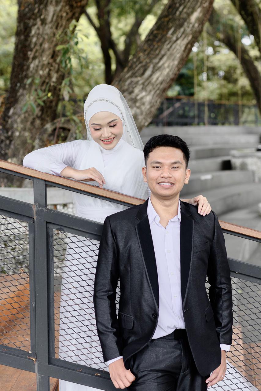 Ellysa & Helmy 14