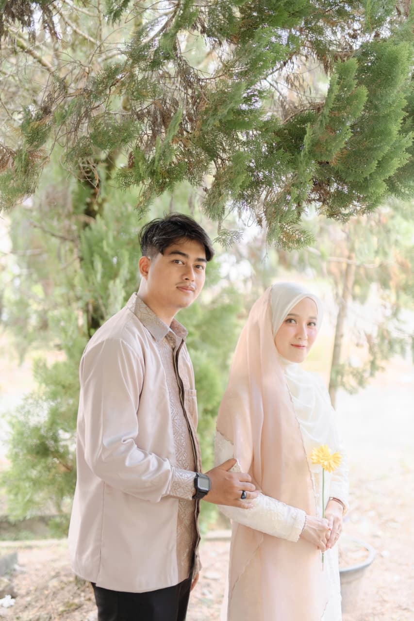 Ika & Fathoni 13