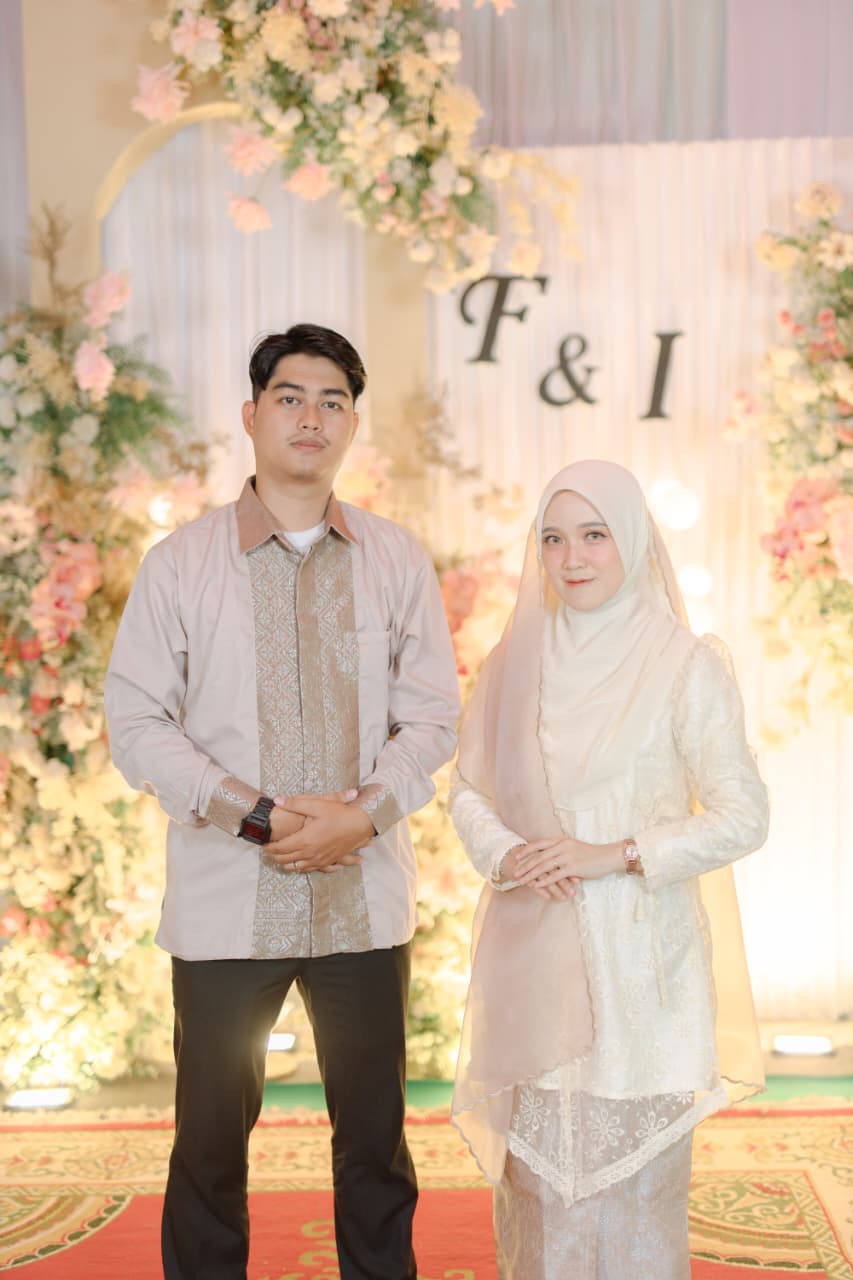 Ika & Fathoni 4