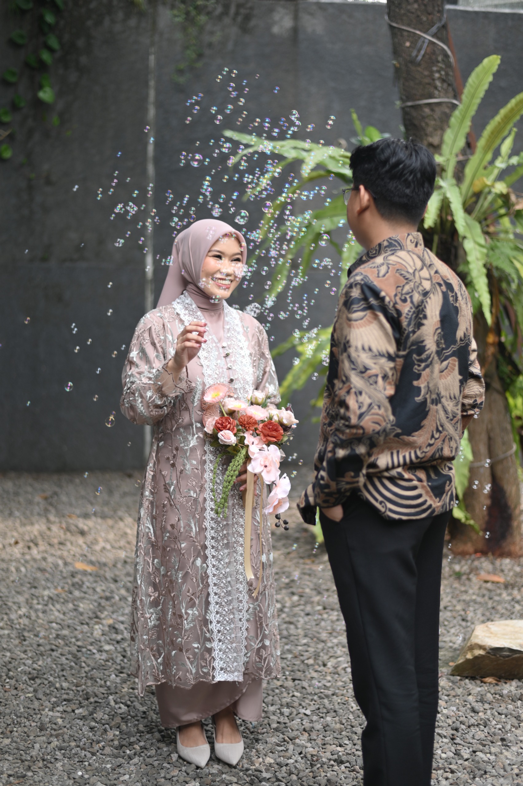 Sinta & Awang 1