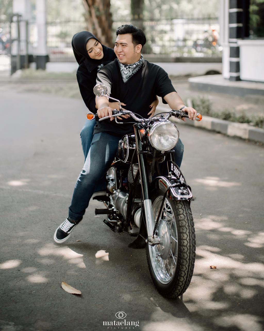 Dhio & Ayu 1