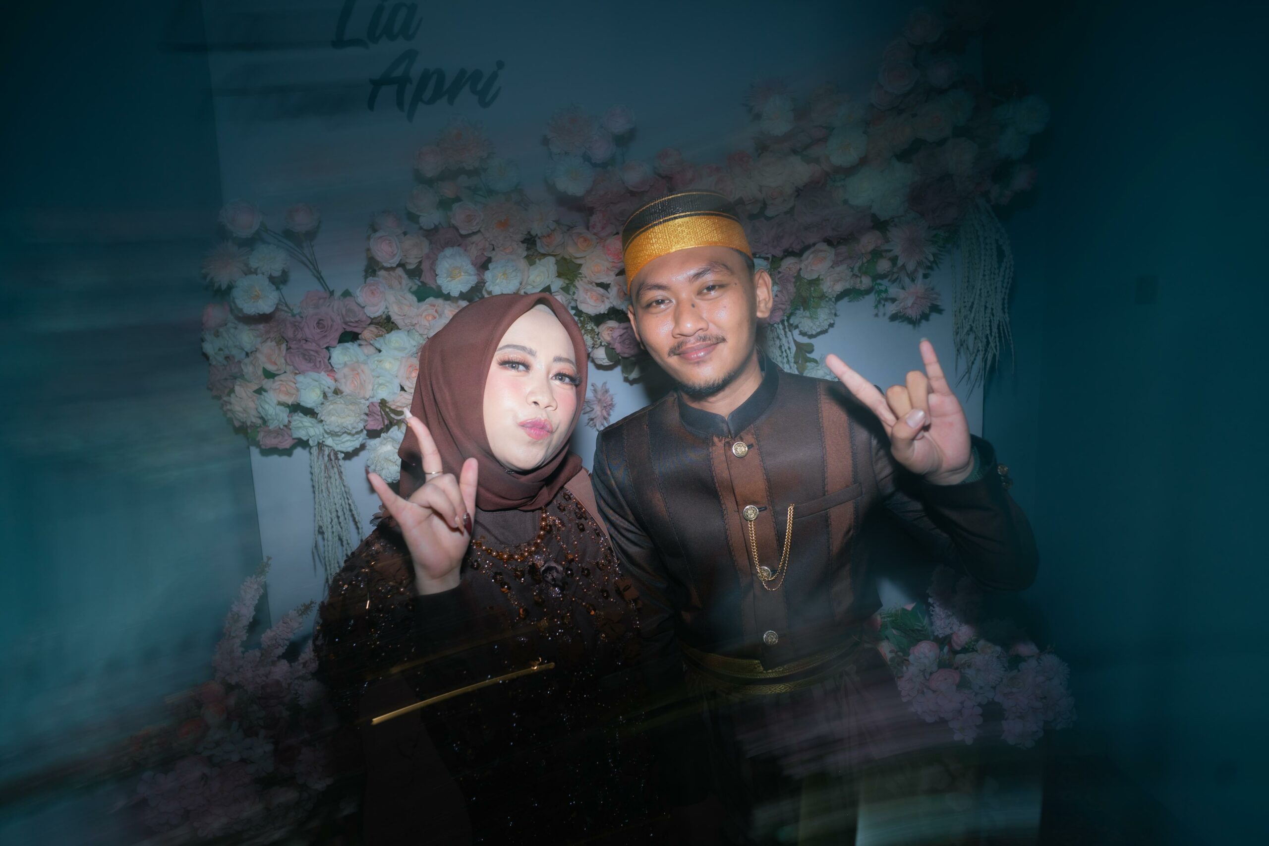 Liaa & Aprii 11