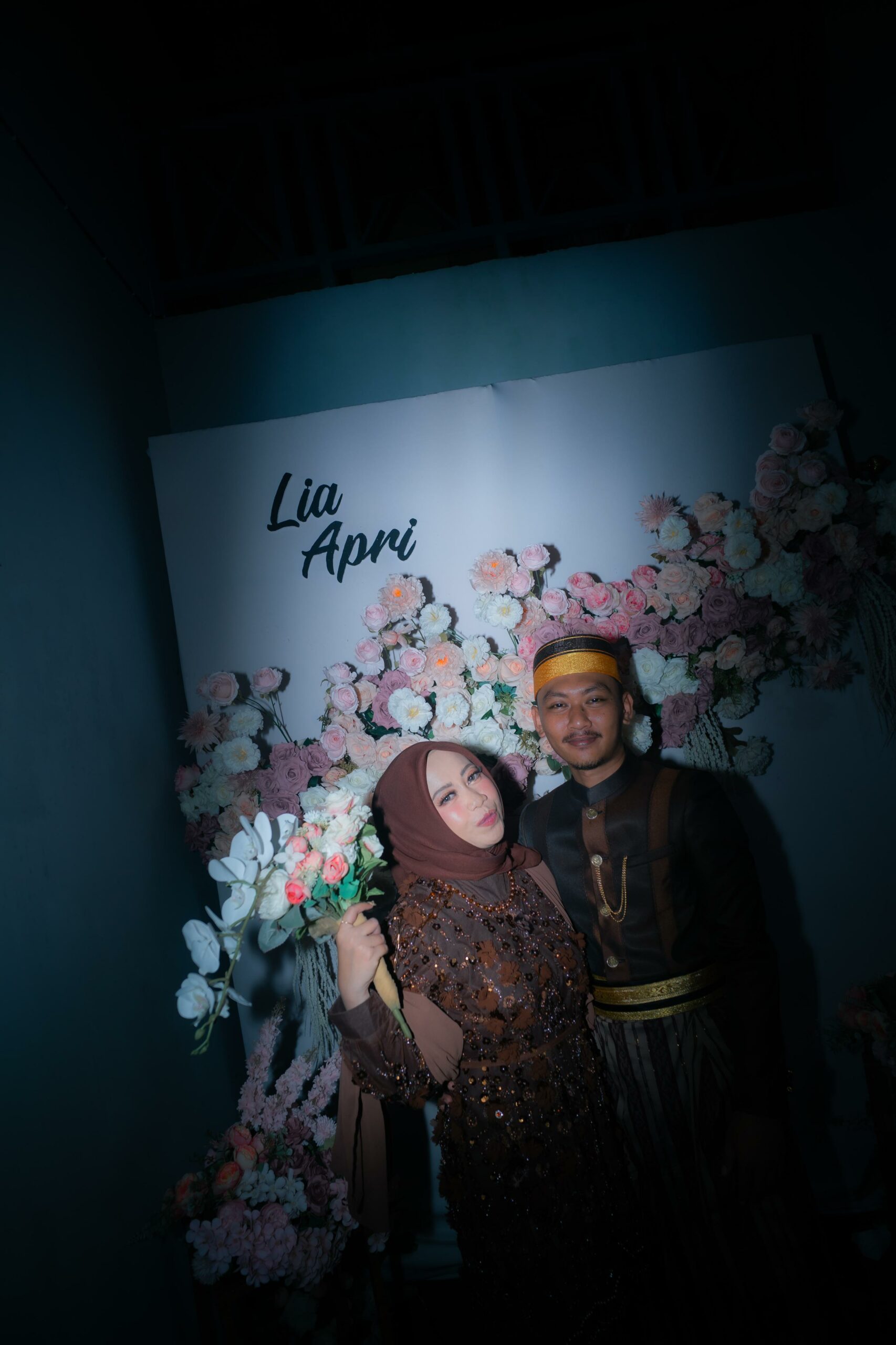 Liaa & Aprii 12