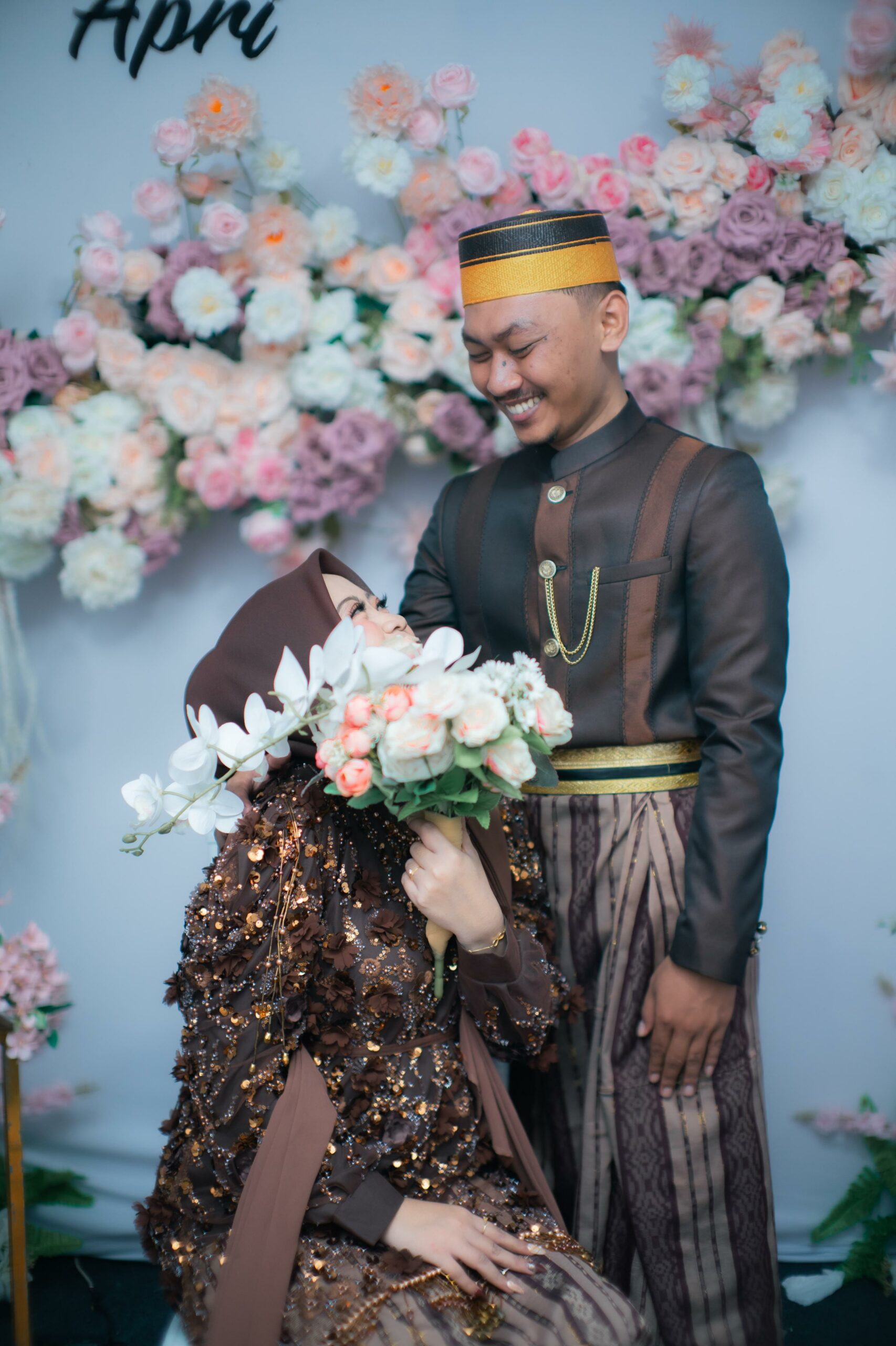 Liaa & Aprii 14
