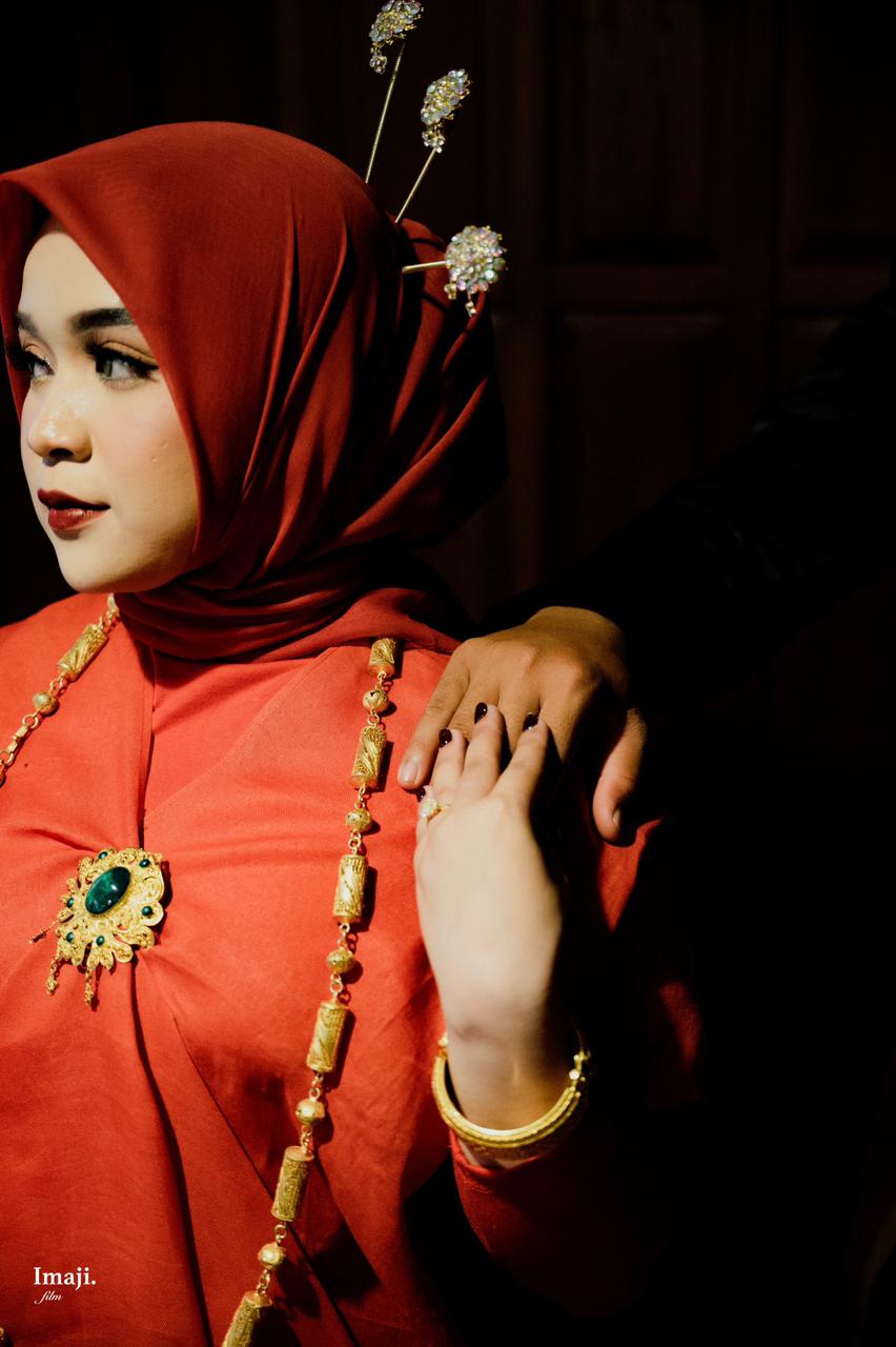 Ecci & Jiyad 19