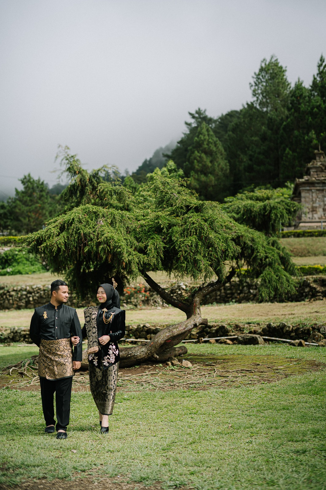 Lala & Alwi 4