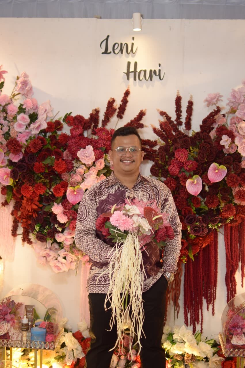 Leni & Hari 1