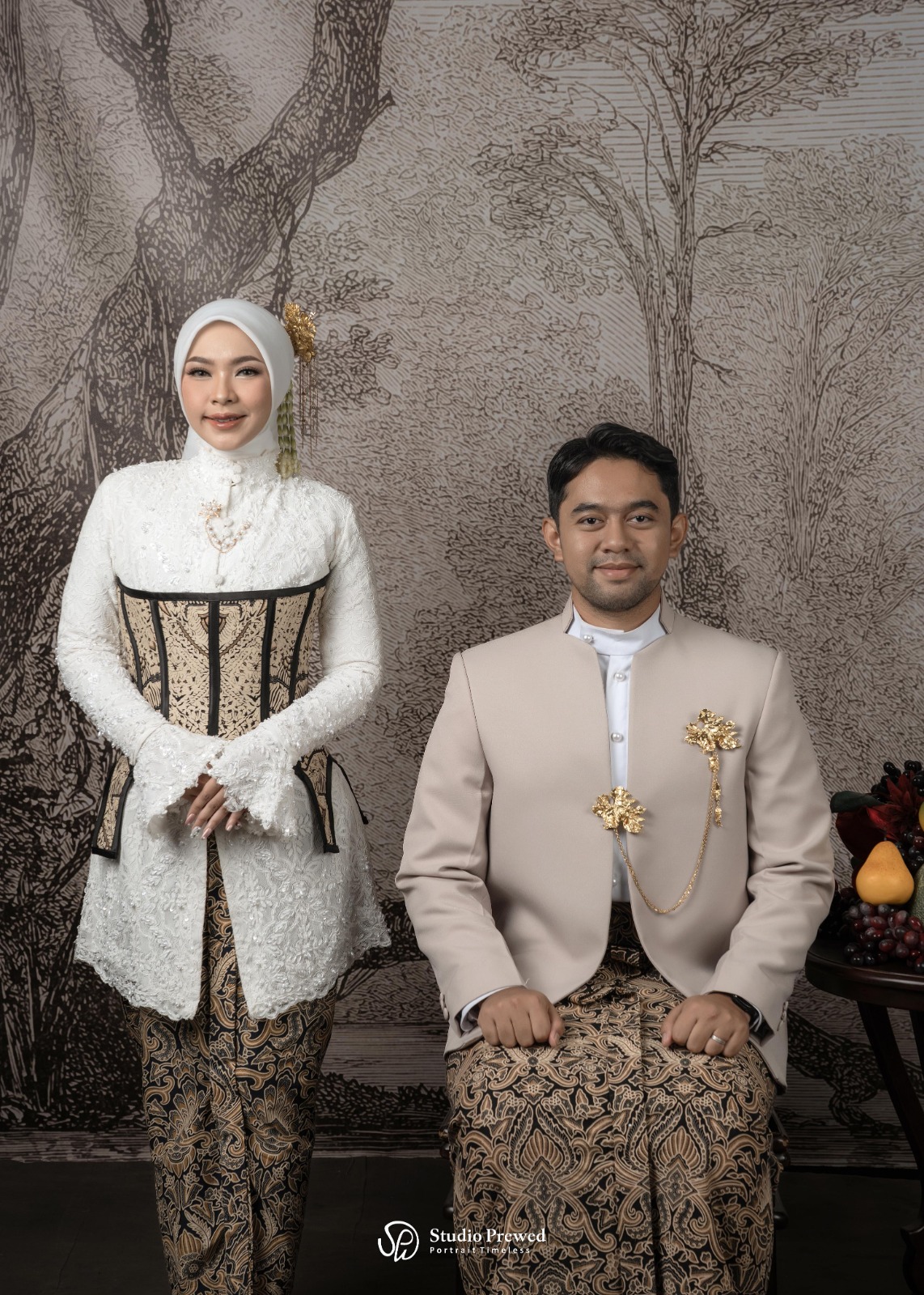 Tia & Alit 4