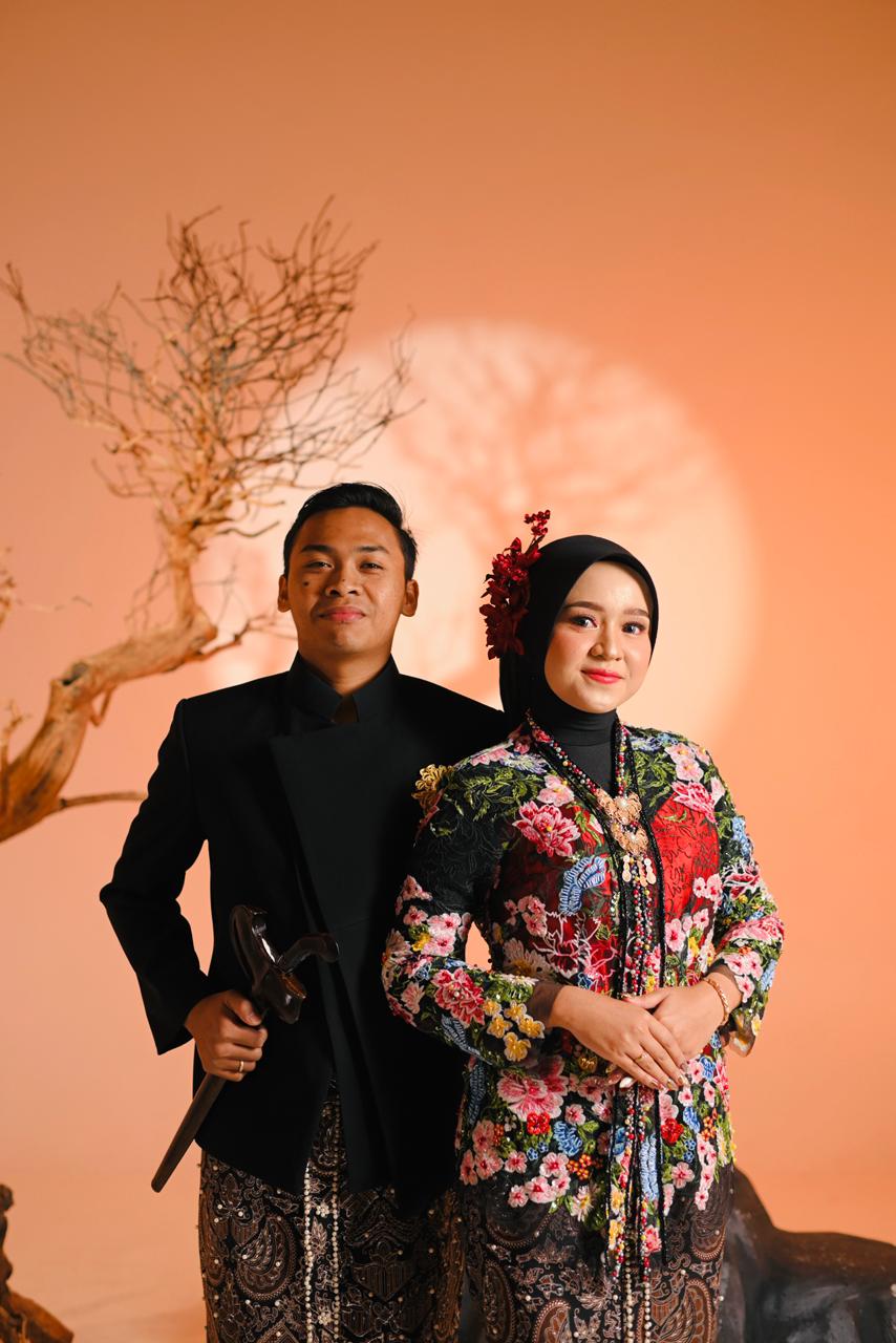 Adinda & Amirudin 1