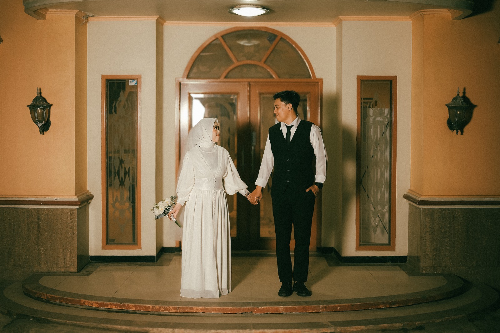 April & Yuni 19
