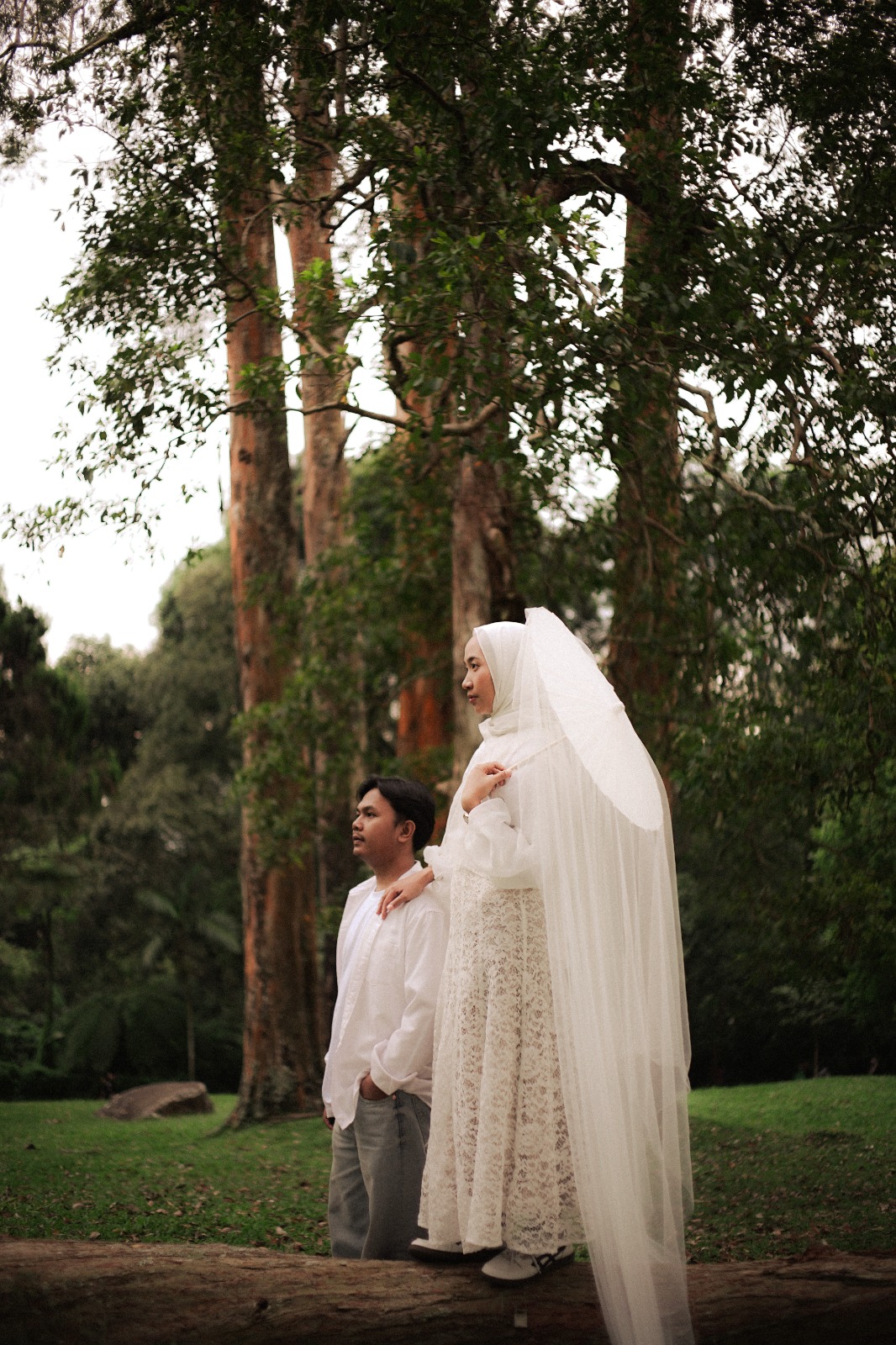 Ayu & Tedi 20
