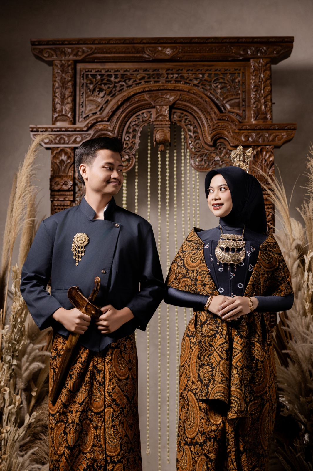 Ghivary & Ilma 16